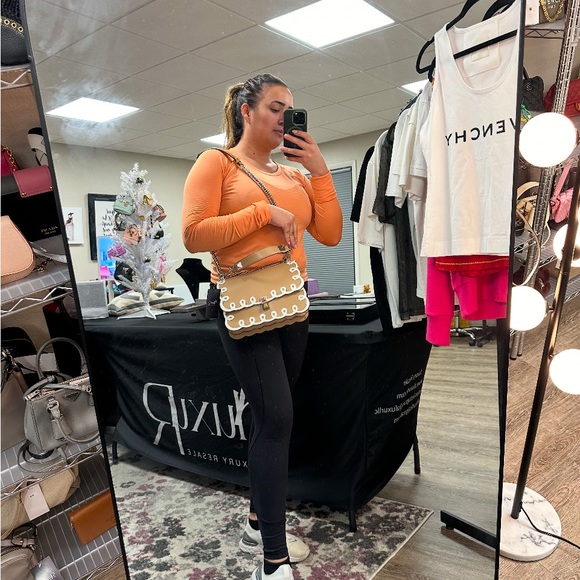 Fendi swirl Kan bag - Picture 8 of 12